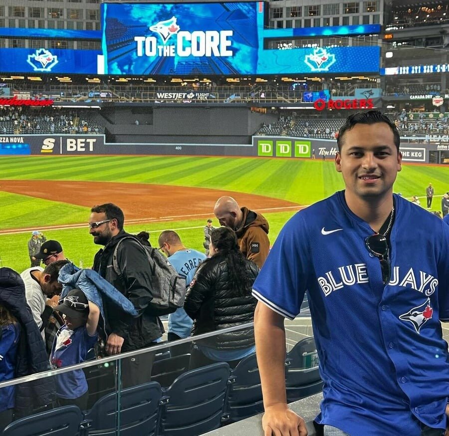 La Entrevista con Jorge Gallegos