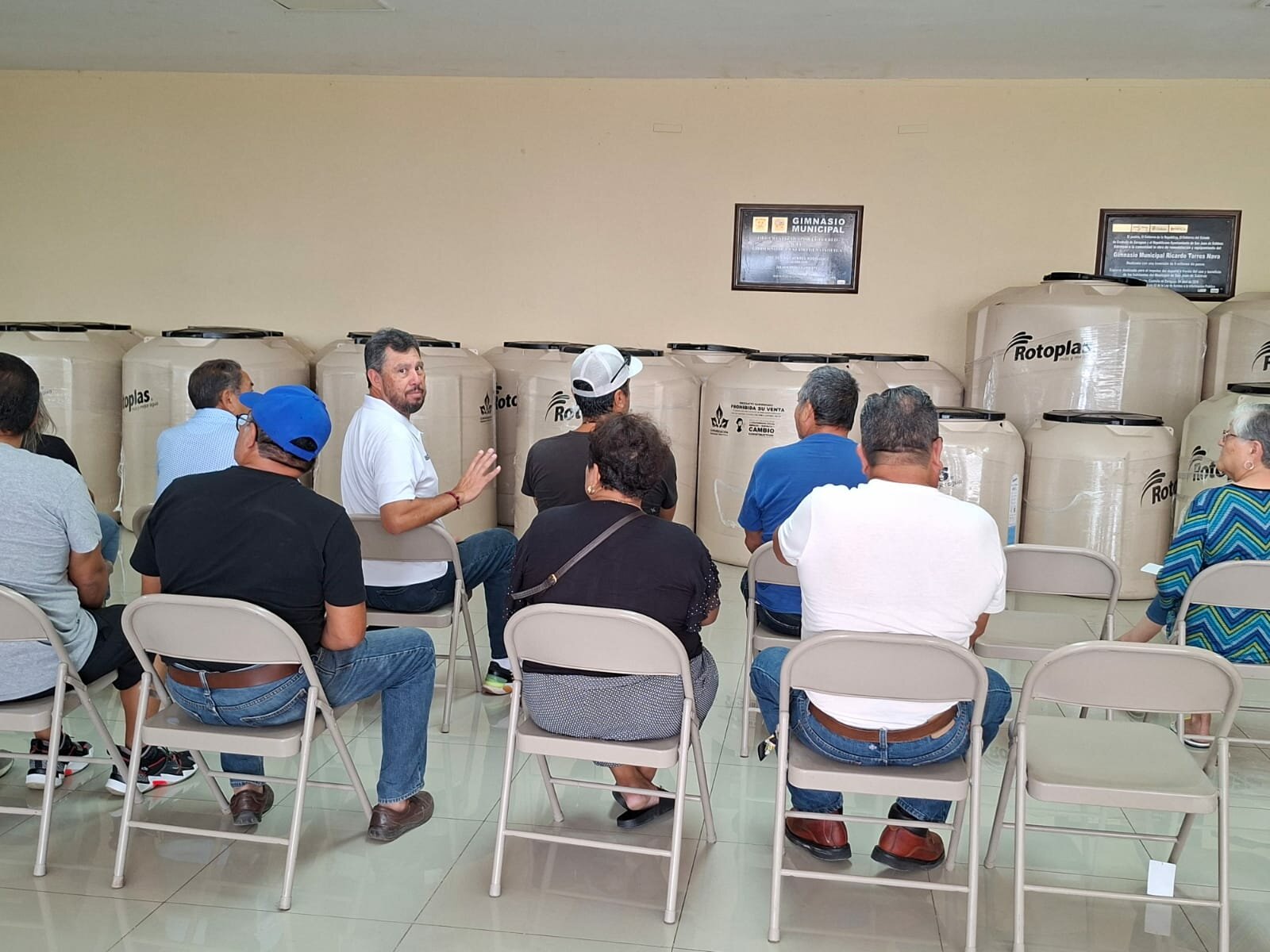entrega tinacos