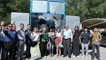 Universitarios de la UAdeC impulsan campaña “Una menos al relleno” para reciclar PET  