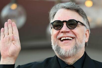 Cineasta Guillermo del Toro arremete contra la Inteligencia Artificial