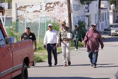 San Juan de Sabinas refuerza la seguridad con instalación de luminarias LED