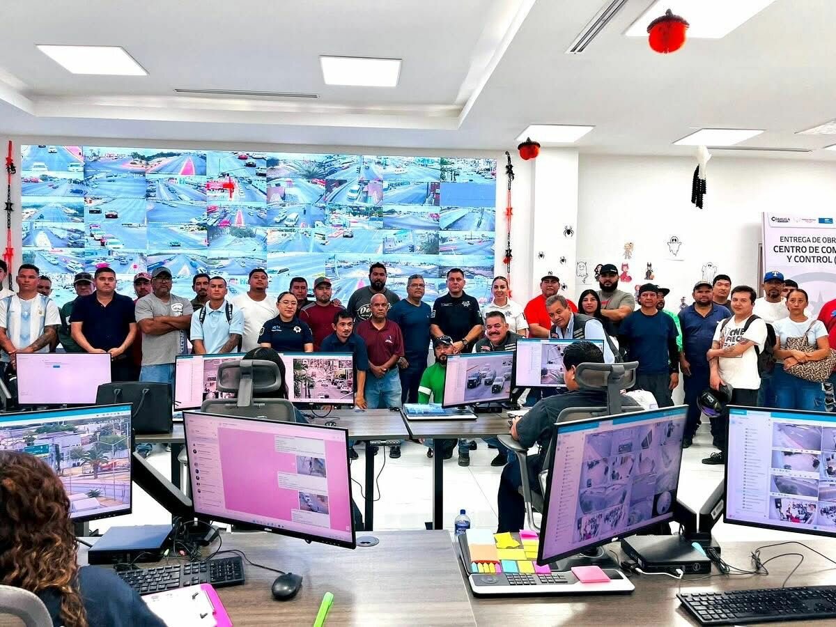 Motociclistas reciben capacitación en seguridad vial por parte del C2 de Piedras Negras