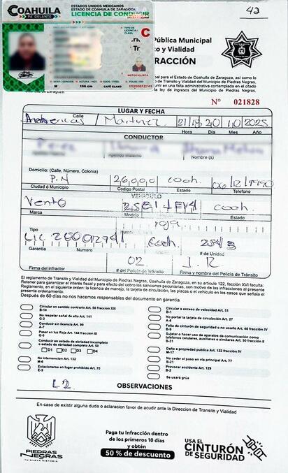 Sancionan a mujer policía exhibida sin casco; recibió arresto de 36 horas y multa de tránsito