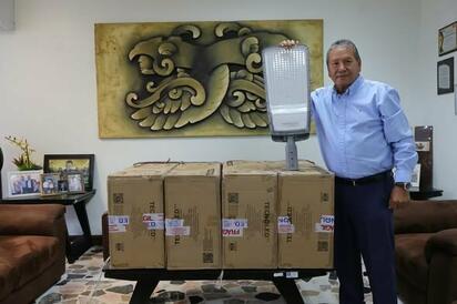 San Juan de Sabinas avanza con casi 2 mil luminarias LED