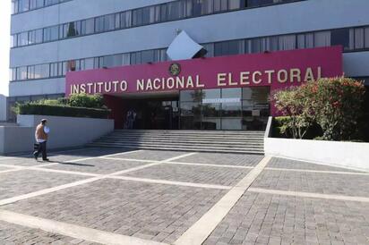 INE propone multas por 34 millones a partidos por afiliaciones indebidas