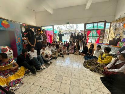 Alumnos celebran la vida con arte y tradición en la secundaria Juan Gil número 1 