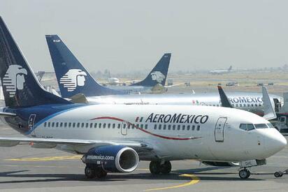 Aeroméxico cancela ruta AICM-San Juan y aplica política de protección