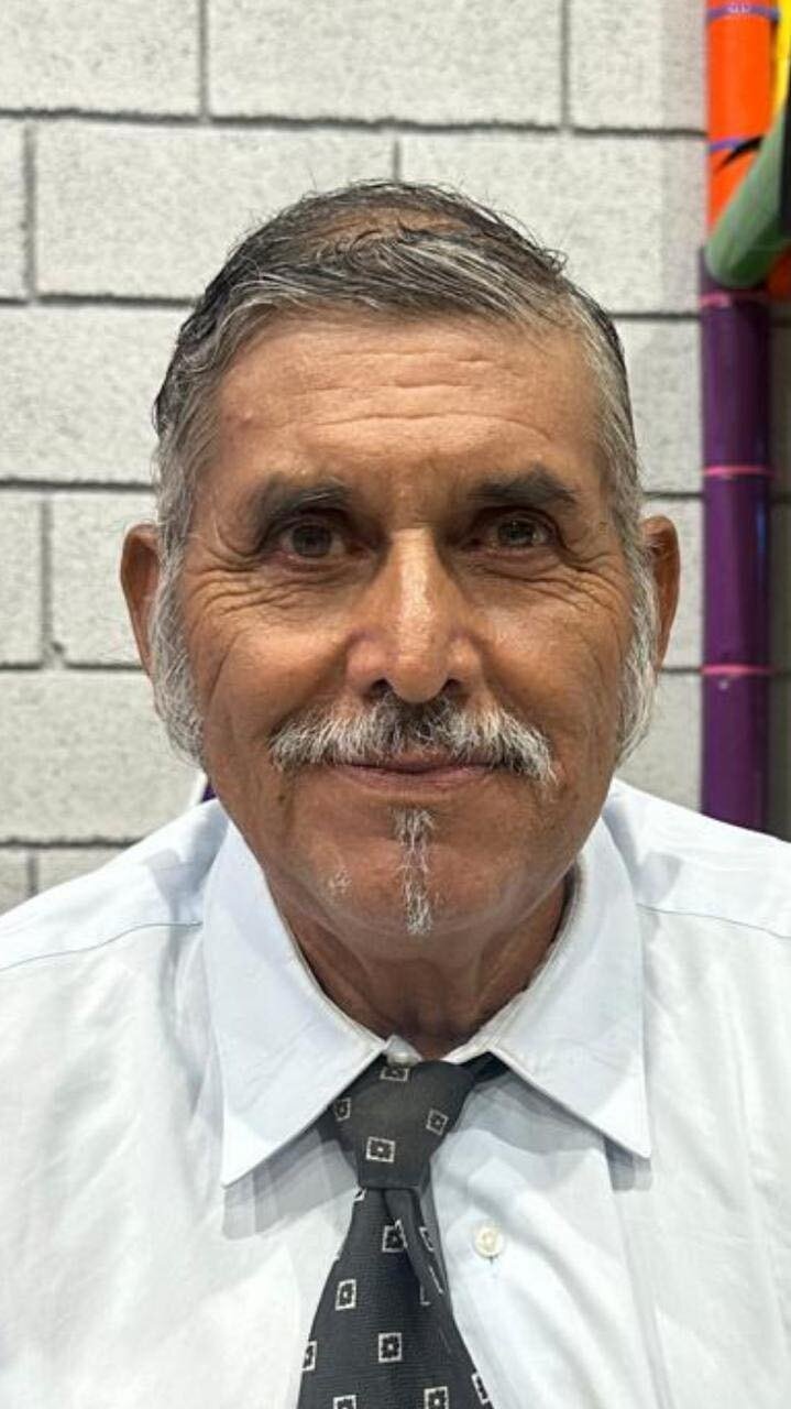 Abuelito de 72 años desaparece en Monclova, familia lo busca desesperadamente 