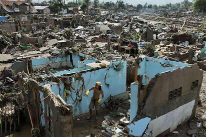 Tifón Kalmaegi deja al menos cinco muertos en Vietnam y 204 en Filipinas