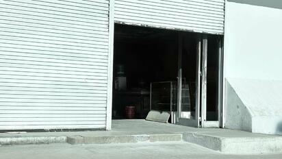 Tienda China BAIMA queda libre de escombros tras incendio