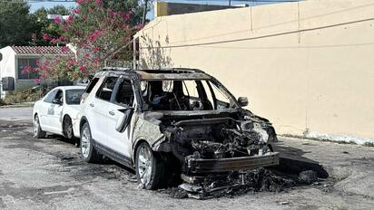 Camioneta familiar incendiada en Los Bosques causa consternación en la familia 