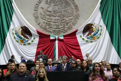 Cámara de Diputados avala sanciones por tarjetas de crédito no solicitadas
