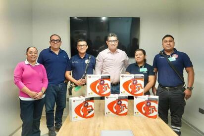 Wittur México fortalece al Cuerpo de Bomberos de Monclova con donación de equipo especializado