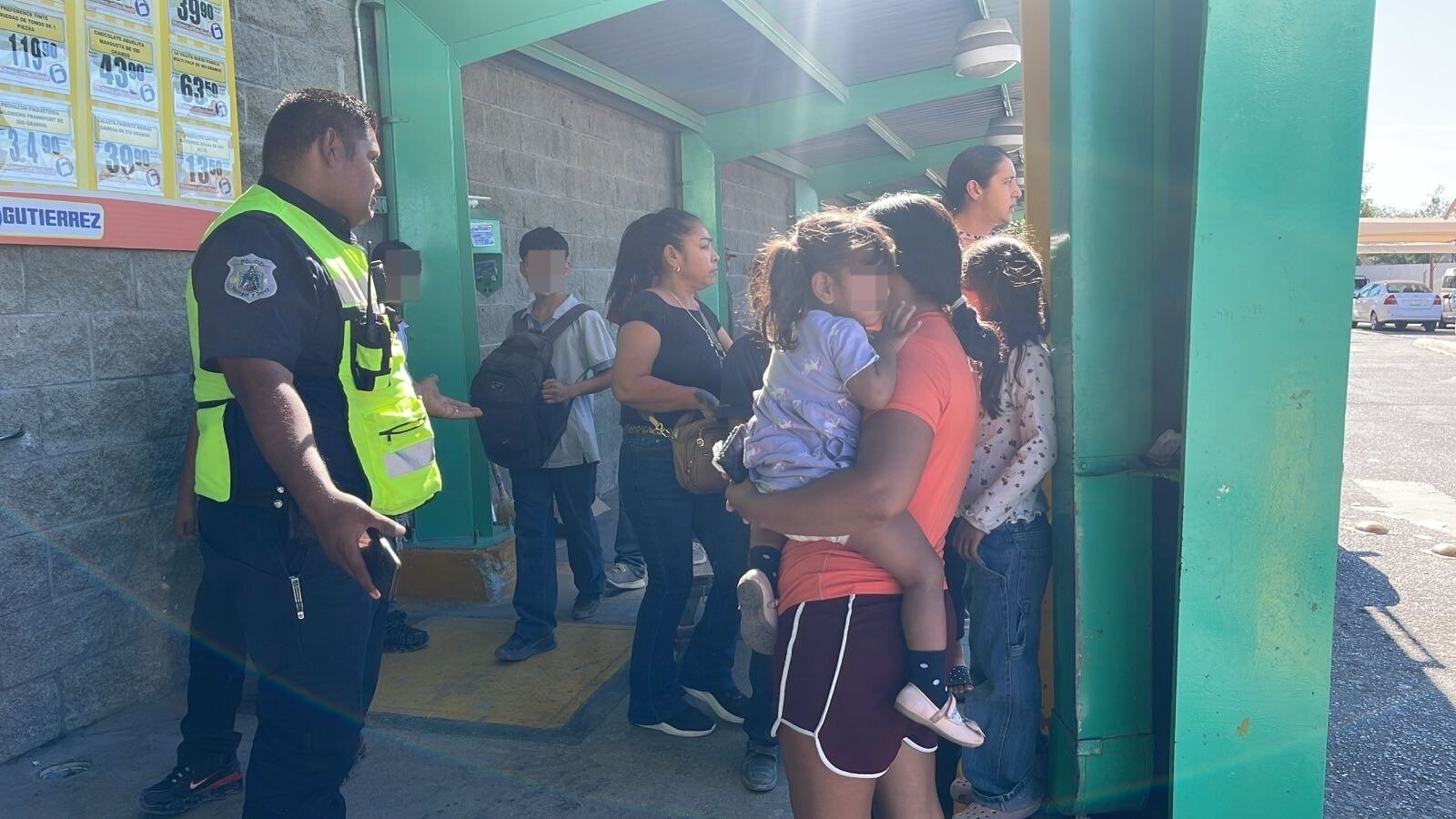 Presunto acoso a menor desata movilización policial en Gutiérrez Hipódromo