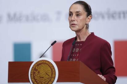 Sheinbaum reafirma postura ante medios tras reunión con la CIRT