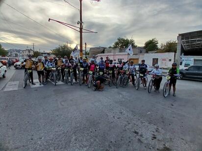 Grupo ciclista recorre 230 km en travesía histórica por Coahuila