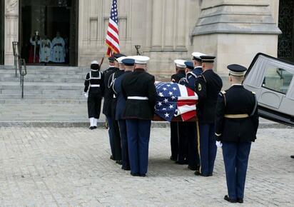 Funeral de Cheney: ausencia de Trump marca ceremonia