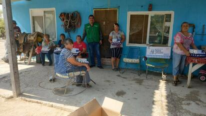 Programa de huevo y leche llega a comunidades de Juárez para apoyar a familias