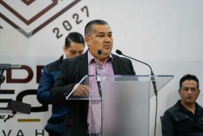 Solo 24 cobran: siguen sin recoger cheques de Obras Públicas