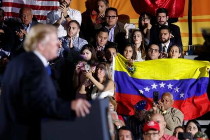 Trump anuncia que EE. UU. accionará “muy pronto” contra narcos venezolanos en tierra