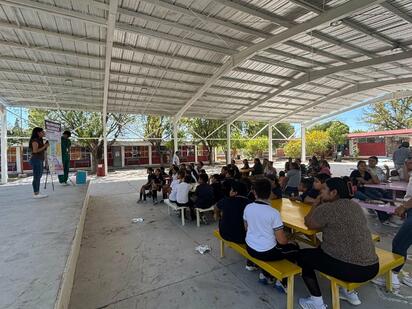 Nueve salones continúan en clases en línea por brote de virus “mano, pie y boca” en Piedras Negras