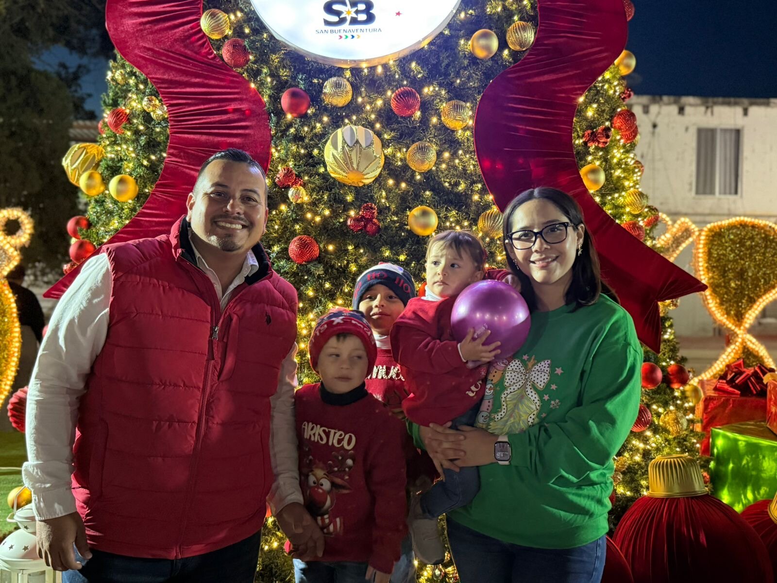 región: Una verdadera fiesta en la Plaza  Francisco Villa