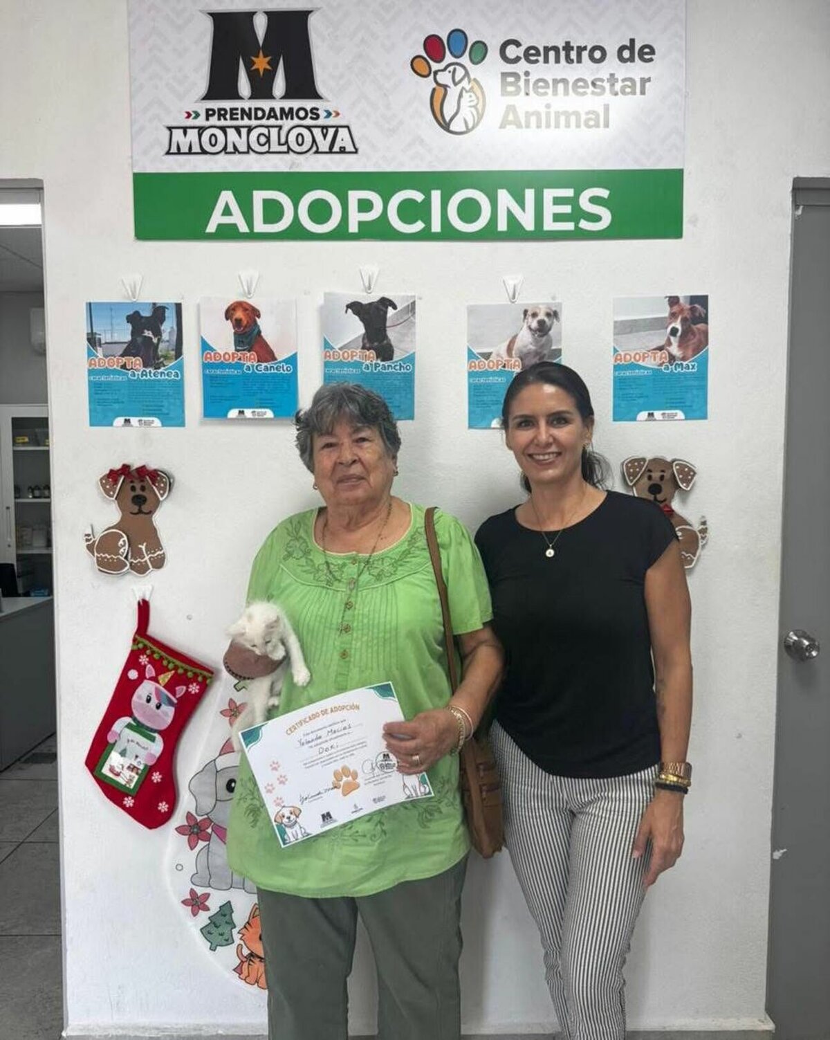 La magia navideña impulsa adopciones en el Centro de Bienestar Animal de Monclova