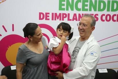 DIF Coahuila cierra el año con 10 intervenciones de conducción ósea en pacientes de la región