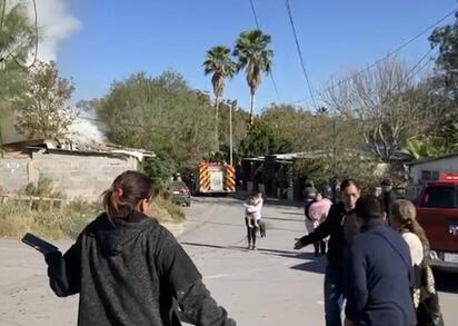 Incendio en vivienda abandonada de Mundo Nuevo moviliza a corporaciones de emergencia
