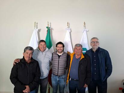 Exobreros de AHMSA se reúnen con secretario del trabajo Marath Baruch