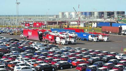 México eleva aranceles al 50% para autos importados desde India