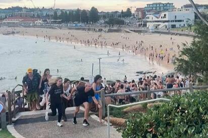 VIDEO: Civil desarma a terrorista durante ataque en Bondi Beach, Australia