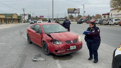 Choque en Mendoza Berrueto deja daños materiales y moviliza a Tránsito