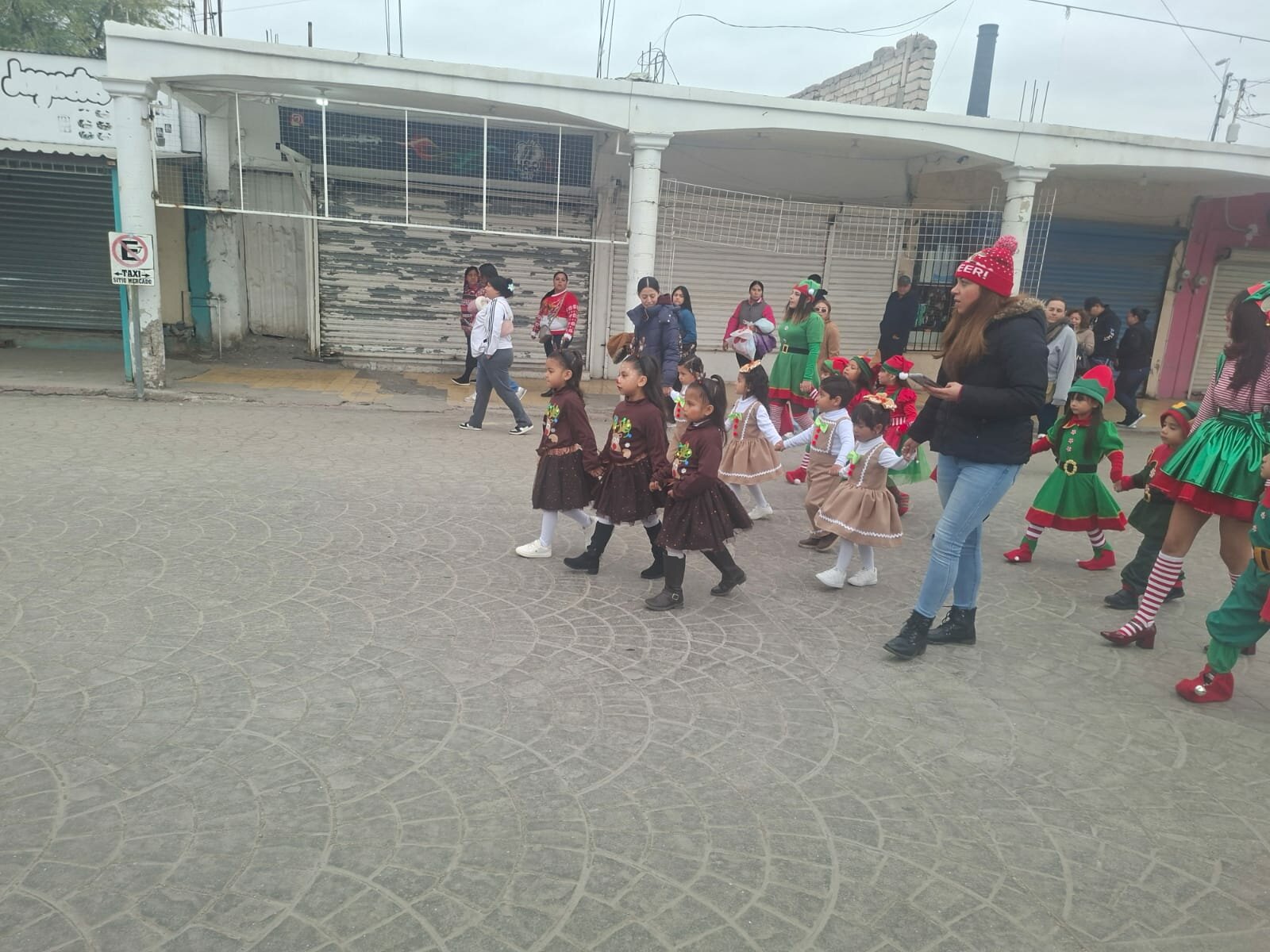 6941c43052268.jpg