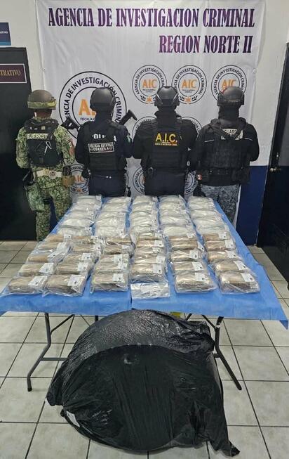 Detienen a pareja con más de 27 kilos de droga en Acuña