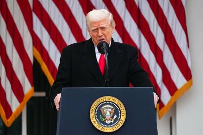 Estados Unidos golpea objetivo en tierra venezolana, confirma Trump
