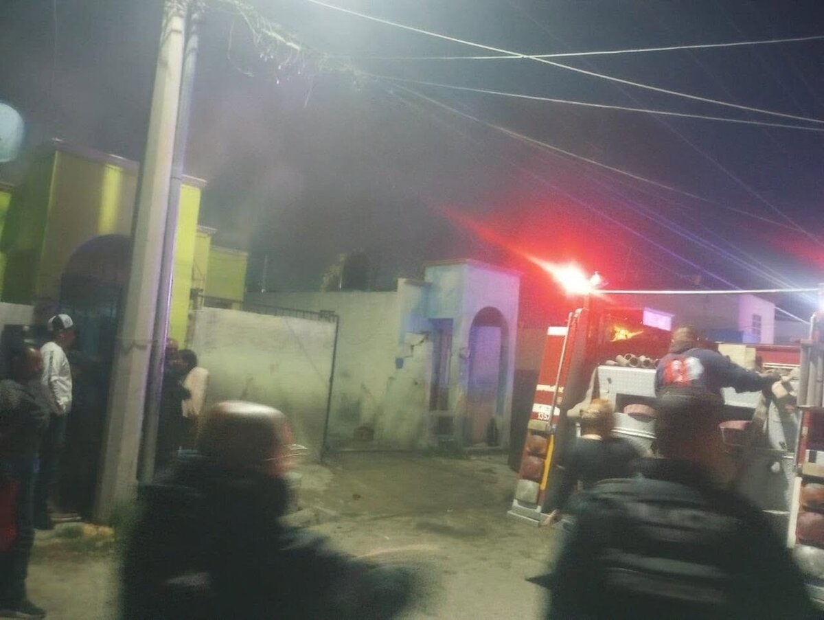 Pirotecnia trunca festejo de Año Nuevo de familia y provoca incendio en vivienda