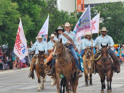Cabalgata La Grande cruzará la frontera el 6 de febrero