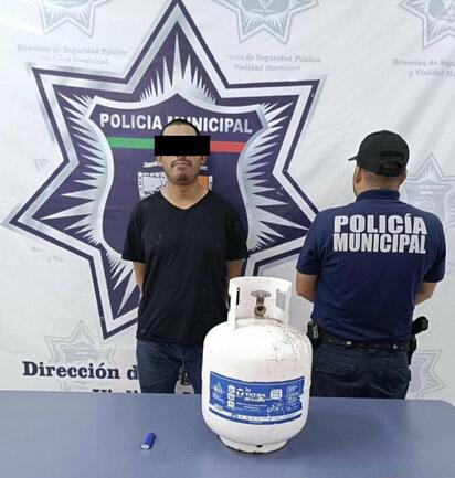 Hombre es detenido por intentar incendiar su propia vivienda en Agujita
