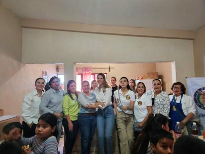 Leonas del Club de Leones celebran Día de Reyes con niños
