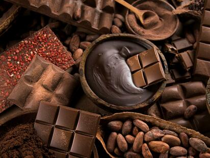 Industria chocolatera enfrenta presión pese a caída de precios del cacao
