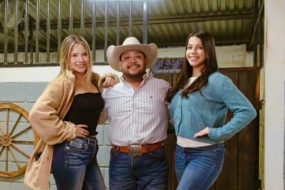 Romeo Sandoval lanza “No tiene caso”, destacando su identidad regional