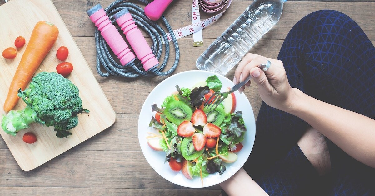 Qué tipo de ejercicio puede aliviar las migrañas y por qué los especialistas lo recomiendan