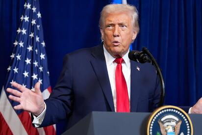 Trump afirma que frenarán el tráfico de droga por tierra “en breve”