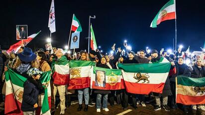 Irán endurece respuesta judicial tras protestas y miles de detenciones