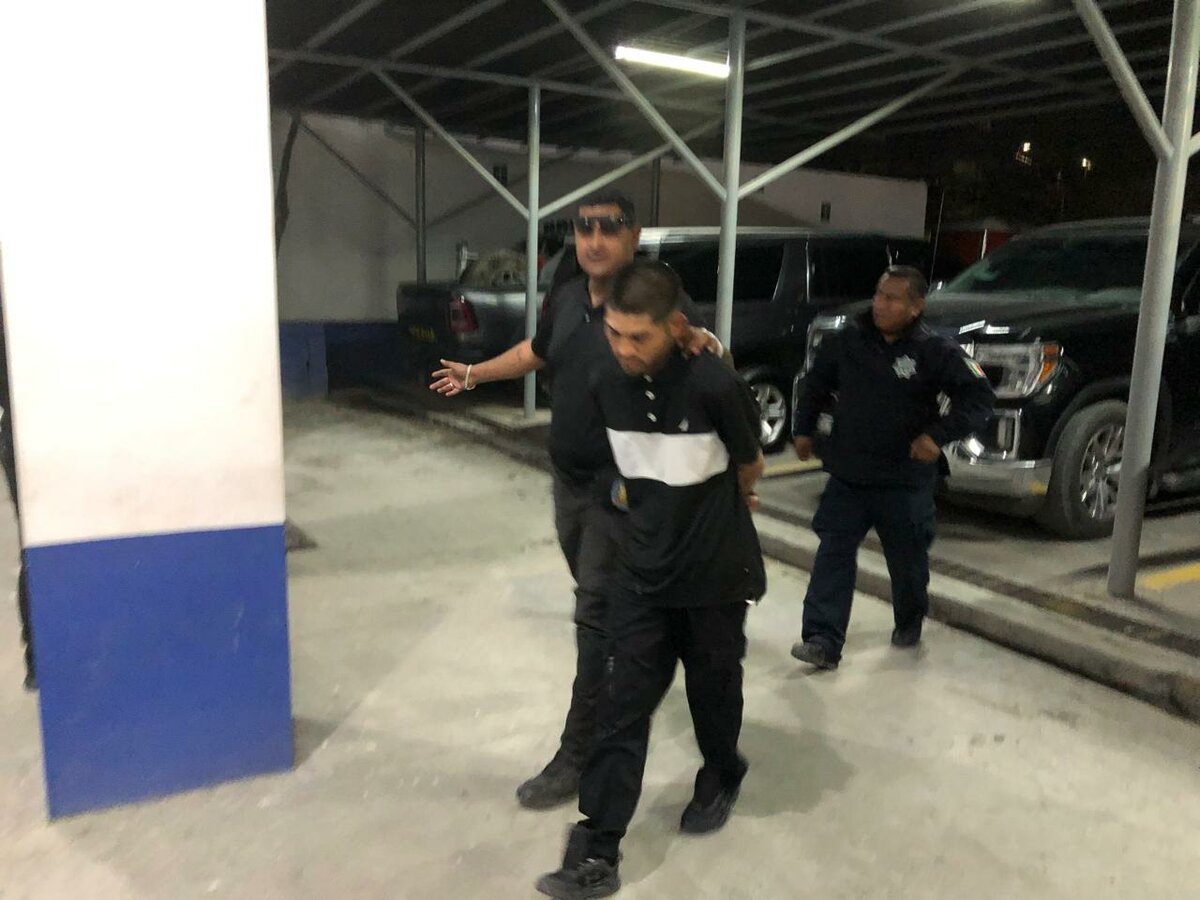 Detienen a sujeto por amenazas contra policías en la colonia Independencia