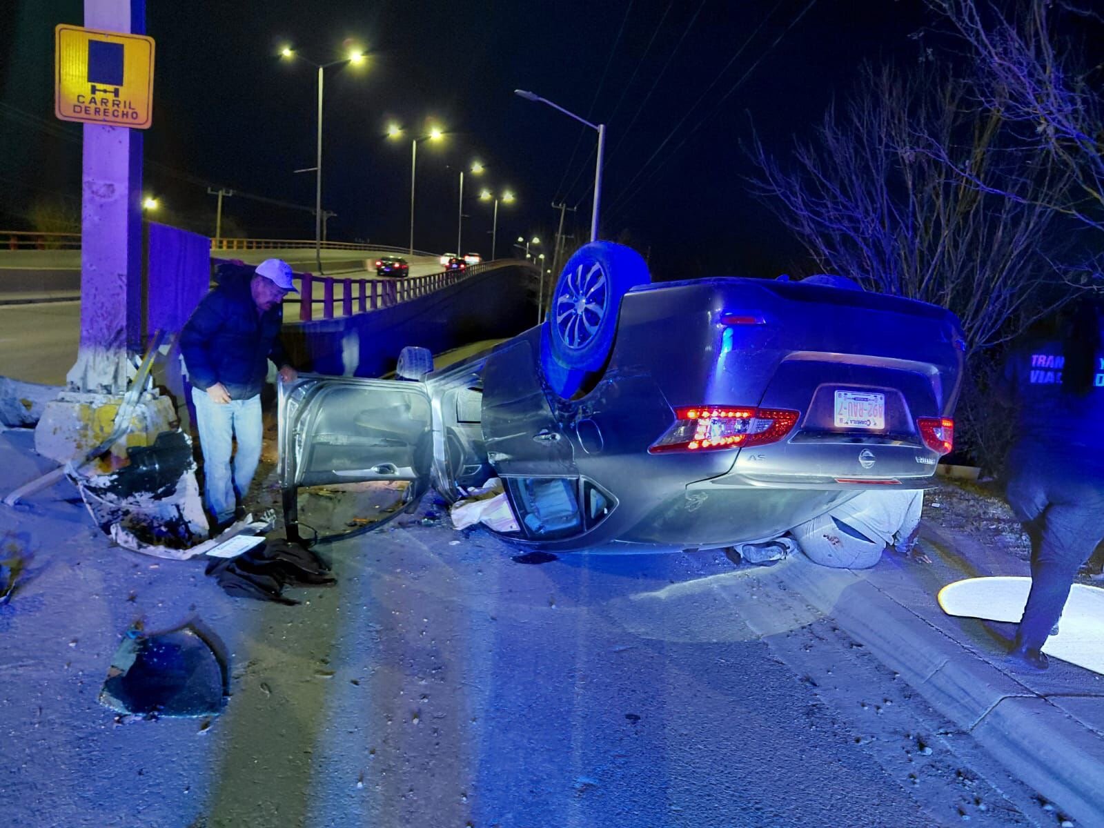 accidente : El accidente fue protagonizado por un automóvil Nissan Sentra.