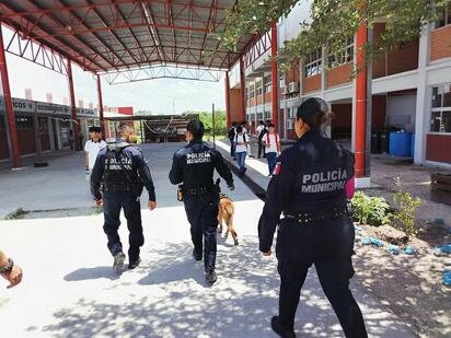 Refuerzan vigilancia escolar tras robos en dos planteles