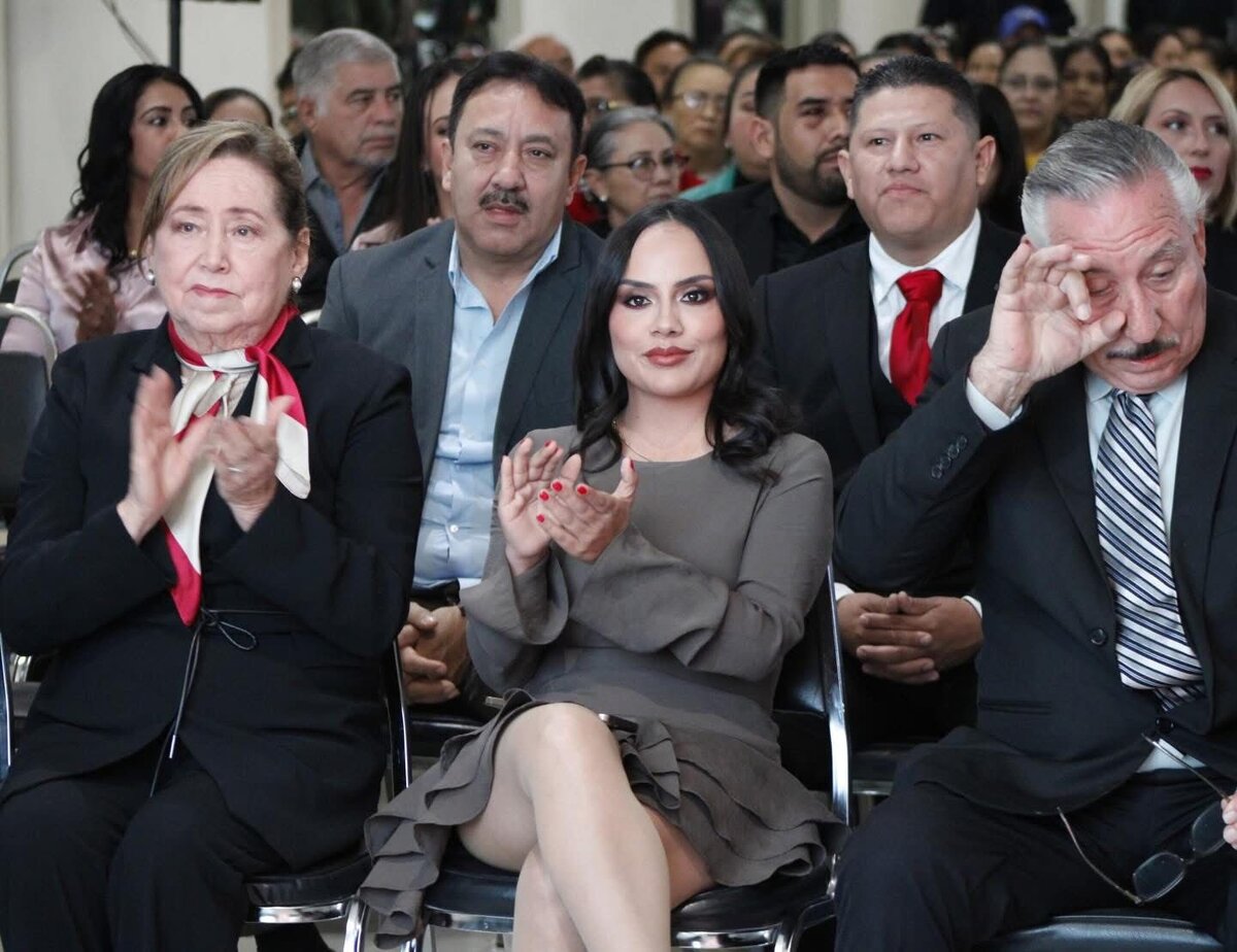 La Entrevista con Maricarmen Morales de León