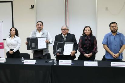 INE y Canirac firman convenio para promover el voto